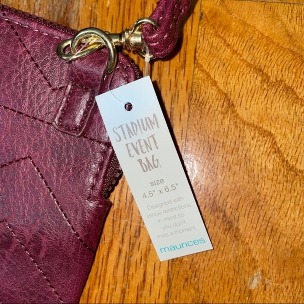 Maurices stadium crossbody bag - Picture 3 of 6